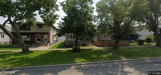 426 Regent Avenue E（加拿大曼尼托巴省温尼伯市）房屋照片