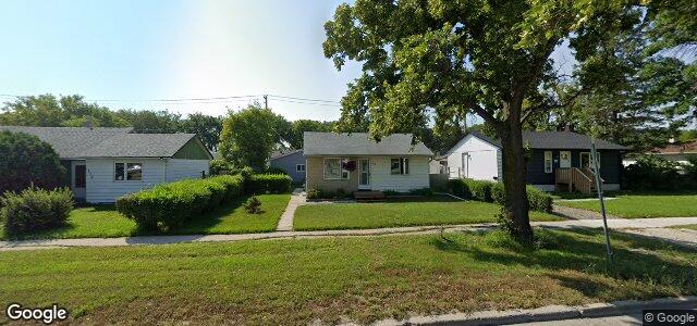 614 Regent Avenue W ਦੀ ਫੋਟੋ, ਵਿਨੀਪਿਗ, ਮੈਨੀਟੋਬਾ