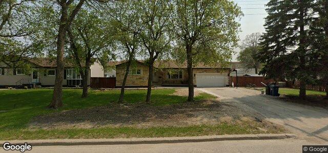 Larawan ng 146 Riel Avenue sa Winnipeg, Manitoba