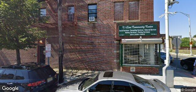 Larawan ng 169 Woodlawn Avenue sa Winnipeg, Manitoba