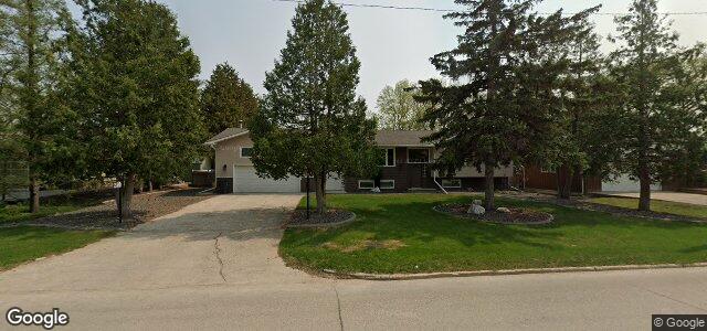 240 Riel Avenue ਦੀ ਫੋਟੋ, ਵਿਨੀਪਿਗ, ਮੈਨੀਟੋਬਾ