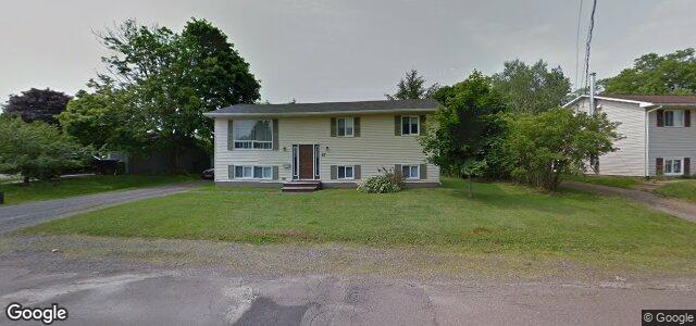 Larawan ng 47 Robertson Crescent sa Winnipeg, Manitoba