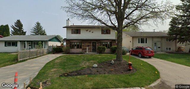Photo of 74 Glenthorne Crescent in Winnipeg, Manitoba