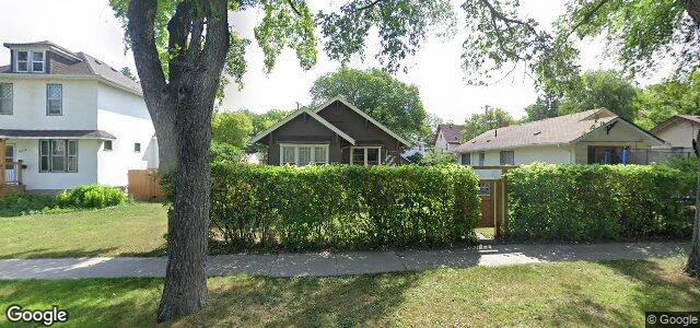Larawan ng 661 Strathcona Street sa Winnipeg, Manitoba