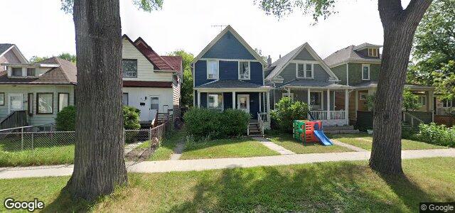 675 Strathcona Street ਦੀ ਫੋਟੋ, ਵਿਨੀਪਿਗ, ਮੈਨੀਟੋਬਾ