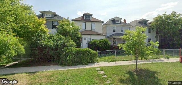 693 Strathcona Street ਦੀ ਫੋਟੋ, ਵਿਨੀਪਿਗ, ਮੈਨੀਟੋਬਾ
