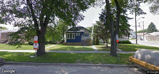 Photo of 766 Sherburn Street in Winnipeg, Manitoba