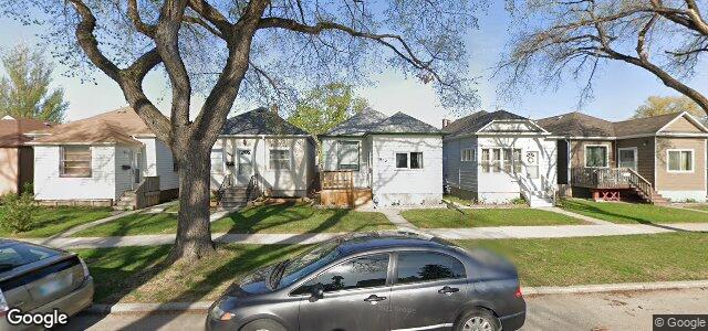 Photo of 902 Clifton Street in Winnipeg, Manitoba