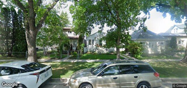 Larawan ng 912 Strathcona Street sa Winnipeg, Manitoba