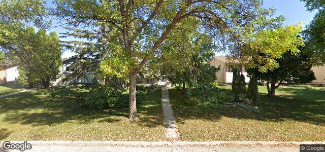 Larawan ng 10 Balaban Place sa Winnipeg, Manitoba