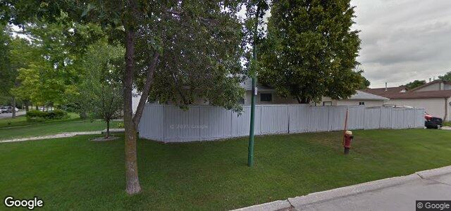 110 Cedargrove Crescent ਦੀ ਫੋਟੋ, ਵਿਨੀਪਿਗ, ਮੈਨੀਟੋਬਾ