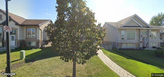 Photo of 114 Rougeau Garden Drive in Winnipeg, Manitoba