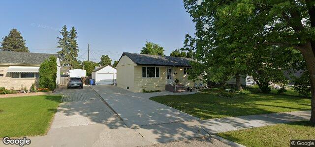 Photo of 480 Robin Hood Crescent in Winnipeg, Manitoba