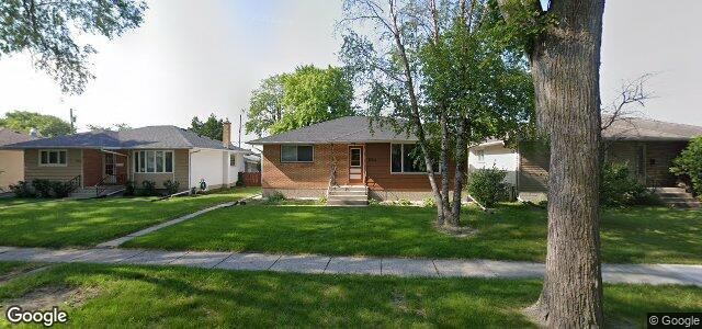 Photo of 660 Lindhurst Avenue in Winnipeg, Manitoba
