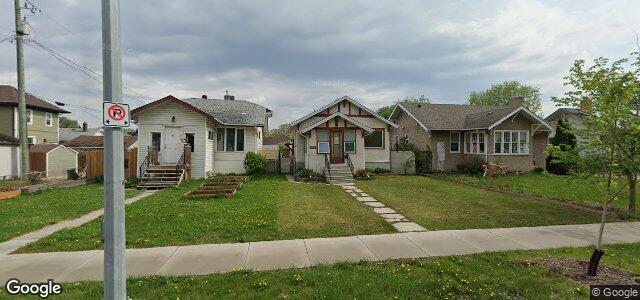 Photo of 219 Munroe Avenue in Winnipeg, Manitoba