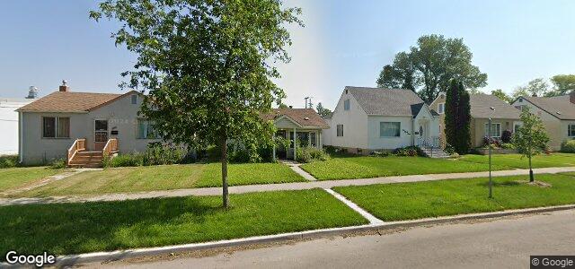 233 Bronx Avenue ਦੀ ਫੋਟੋ, ਵਿਨੀਪਿਗ, ਮੈਨੀਟੋਬਾ