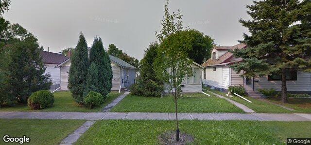 240 Chelsea Avenue ਦੀ ਫੋਟੋ, ਵਿਨੀਪਿਗ, ਮੈਨੀਟੋਬਾ