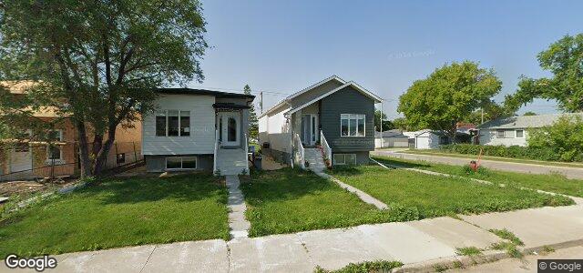 Larawan ng 400 Trent Avenue sa Winnipeg, Manitoba
