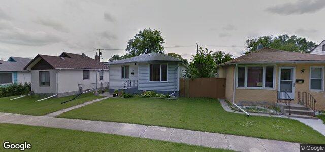 Photo of 480 Sydney Avenue in Winnipeg, Manitoba