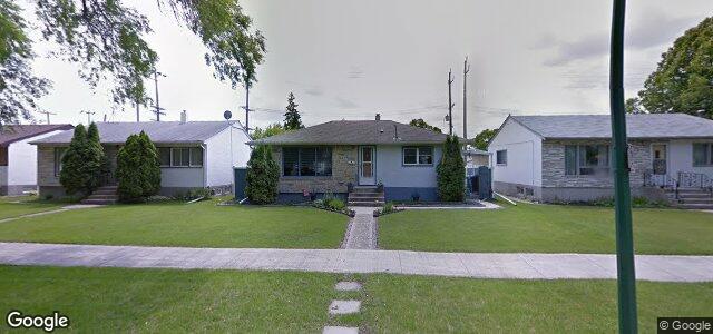 Photo of 576 Bronx Avenue in Winnipeg, Manitoba