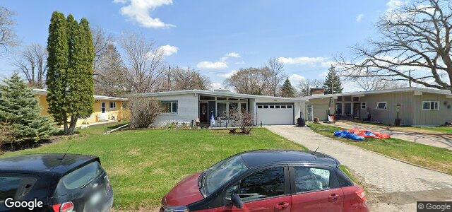 Photo of 5 Iroquois Bay in Winnipeg, Manitoba