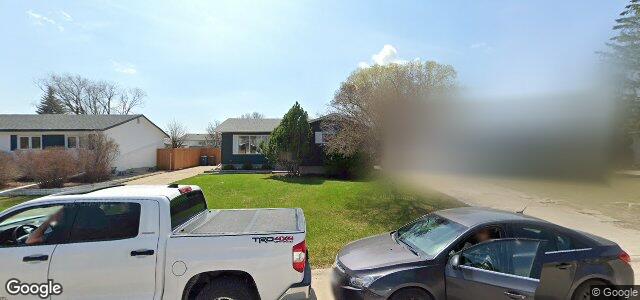 Photo of 103 Fallbrook Bay in Winnipeg, Manitoba