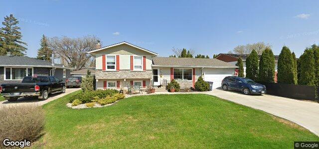 Photo of 138 Southmoor Road in Winnipeg, Manitoba