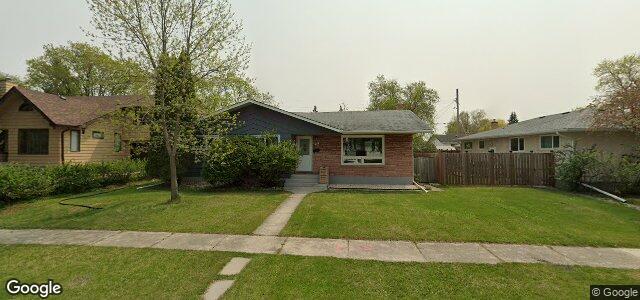 Photo of 42 West Fernwood Avenue in Winnipeg, Manitoba