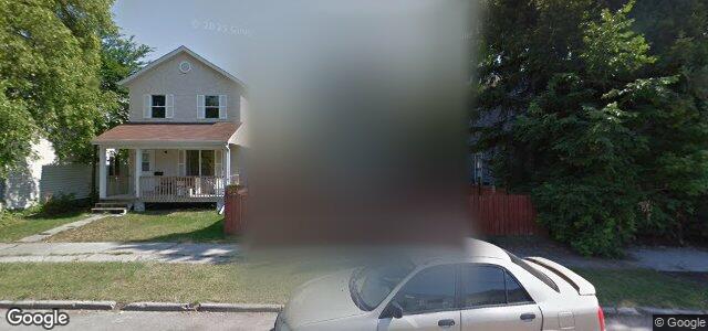 Larawan ng 112 Lisgar Avenue sa Winnipeg, Manitoba