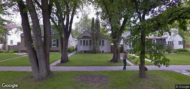 390 Borebank Street（加拿大曼尼托巴省温尼伯市）房屋照片