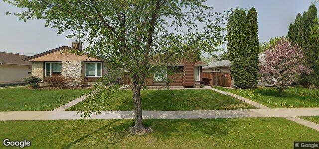 Larawan ng 443 Lindsay Street sa Winnipeg, Manitoba