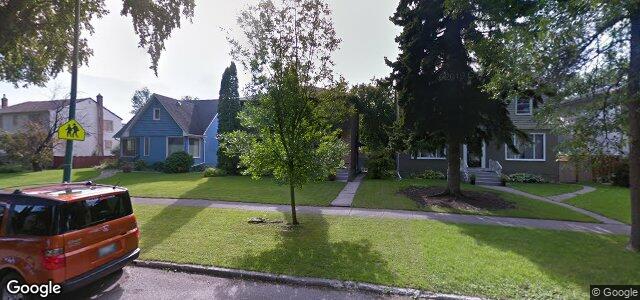 Photo of 477 Queenston Street in Winnipeg, Manitoba