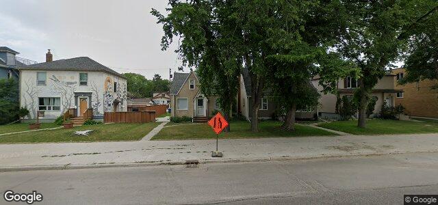 Photo of 319 Provencher Boulevard in Winnipeg, Manitoba