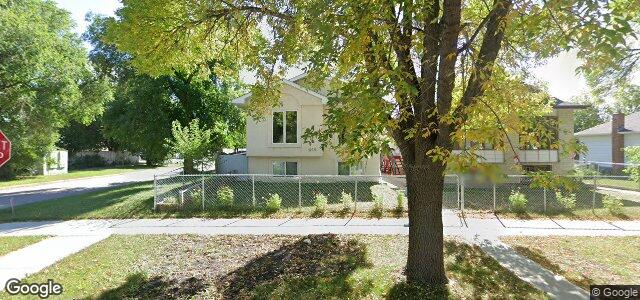 444 Dumoulin Street ਦੀ ਫੋਟੋ, ਵਿਨੀਪਿਗ, ਮੈਨੀਟੋਬਾ