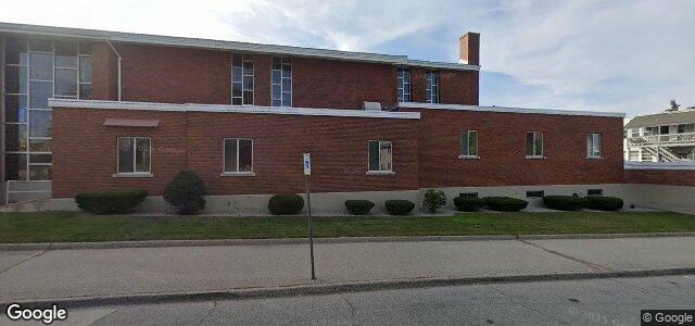 Larawan ng 136 Youville Street sa Winnipeg, Manitoba