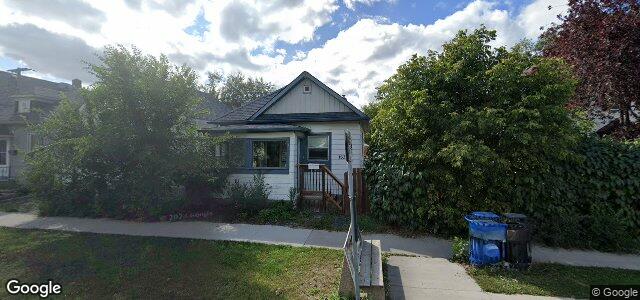 Larawan ng 183 Des Meurons Street sa Winnipeg, Manitoba