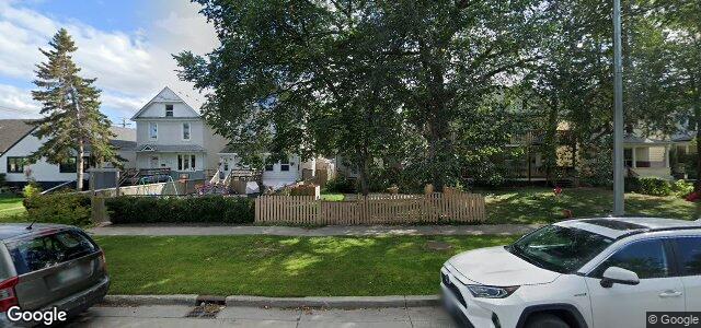 Photo of 284 Eugenie Street in Winnipeg, Manitoba