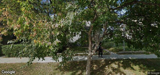 Larawan ng 389 Eugenie Street sa Winnipeg, Manitoba