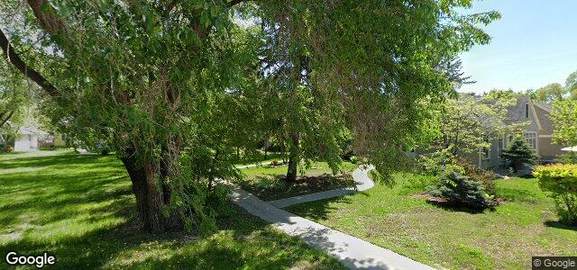 Larawan ng 195 Lyndale Drive sa Winnipeg, Manitoba