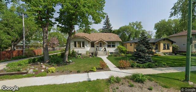 669 Academy Road（加拿大曼尼托巴省温尼伯市）房屋照片