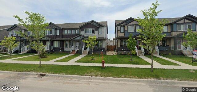 Photo of 568 Transcona Boulevard in Winnipeg, Manitoba