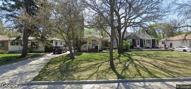 Larawan ng 716 Riverwood Avenue sa Winnipeg, Manitoba