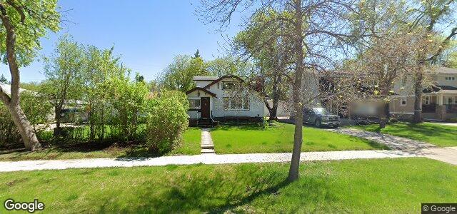 Larawan ng 768 North Drive sa Winnipeg, Manitoba