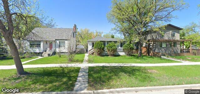 Photo of 807 Riverwood Avenue in Winnipeg, Manitoba