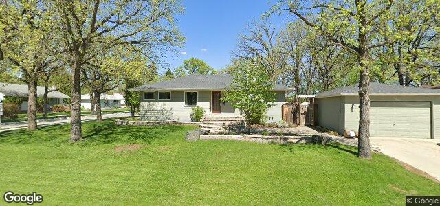 Photo of 874 Waterford Avenue in Winnipeg, Manitoba