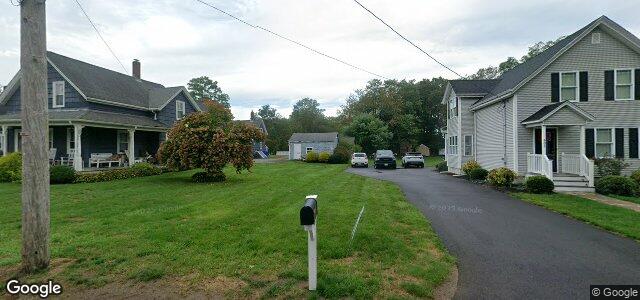 Photo of 915 Somerset Avenue in Winnipeg, Manitoba