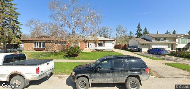 251 St Michael Road ਦੀ ਫੋਟੋ, ਵਿਨੀਪਿਗ, ਮੈਨੀਟੋਬਾ