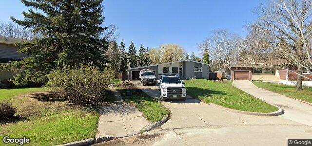 Photo of 51 Falconer Bay in Winnipeg, Manitoba