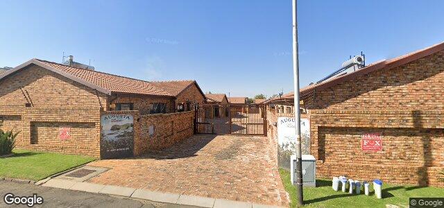 67 St Michael Road ਦੀ ਫੋਟੋ, ਵਿਨੀਪਿਗ, ਮੈਨੀਟੋਬਾ