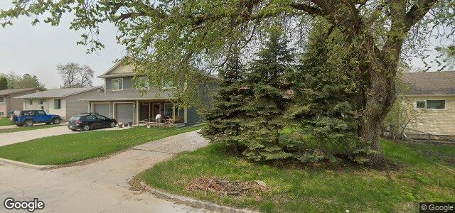 74 St Vital Road（加拿大曼尼托巴省溫尼伯市）房屋照片